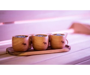 Kaucsukfa pohár rénszarvassal a szaunázás őshazájából, Finnországból 1dl